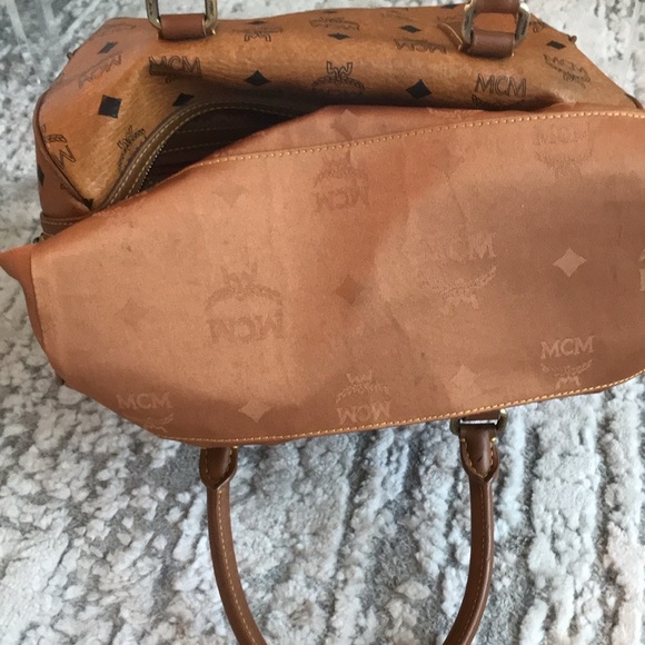 AUTHENTIC MCM Visetos Coated Canvas Leather Boston Top Handle Bag. EUC - Picture 11 of 11